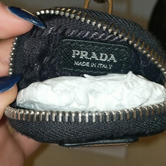 Authentic Prada re-edition 2005 nylon bag … - Picture 7 of 10